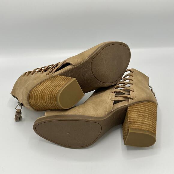 Francesca Faux Suede Dannah Open Toe 3 inch Heeled Bootie in Taupe Size 8M - Picture 8 of 9